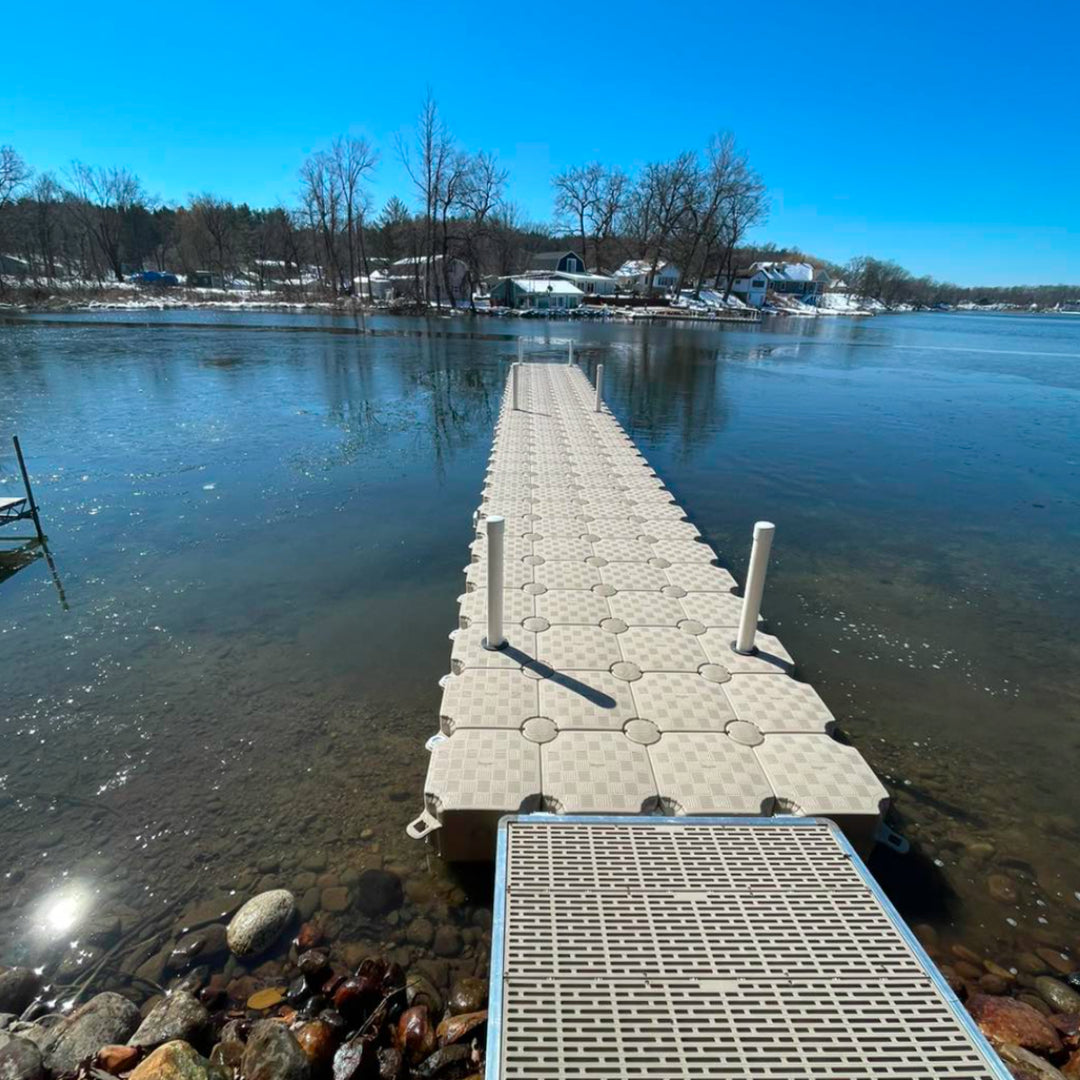 Candock Modular Hinges for Consistent Gangway Alignment