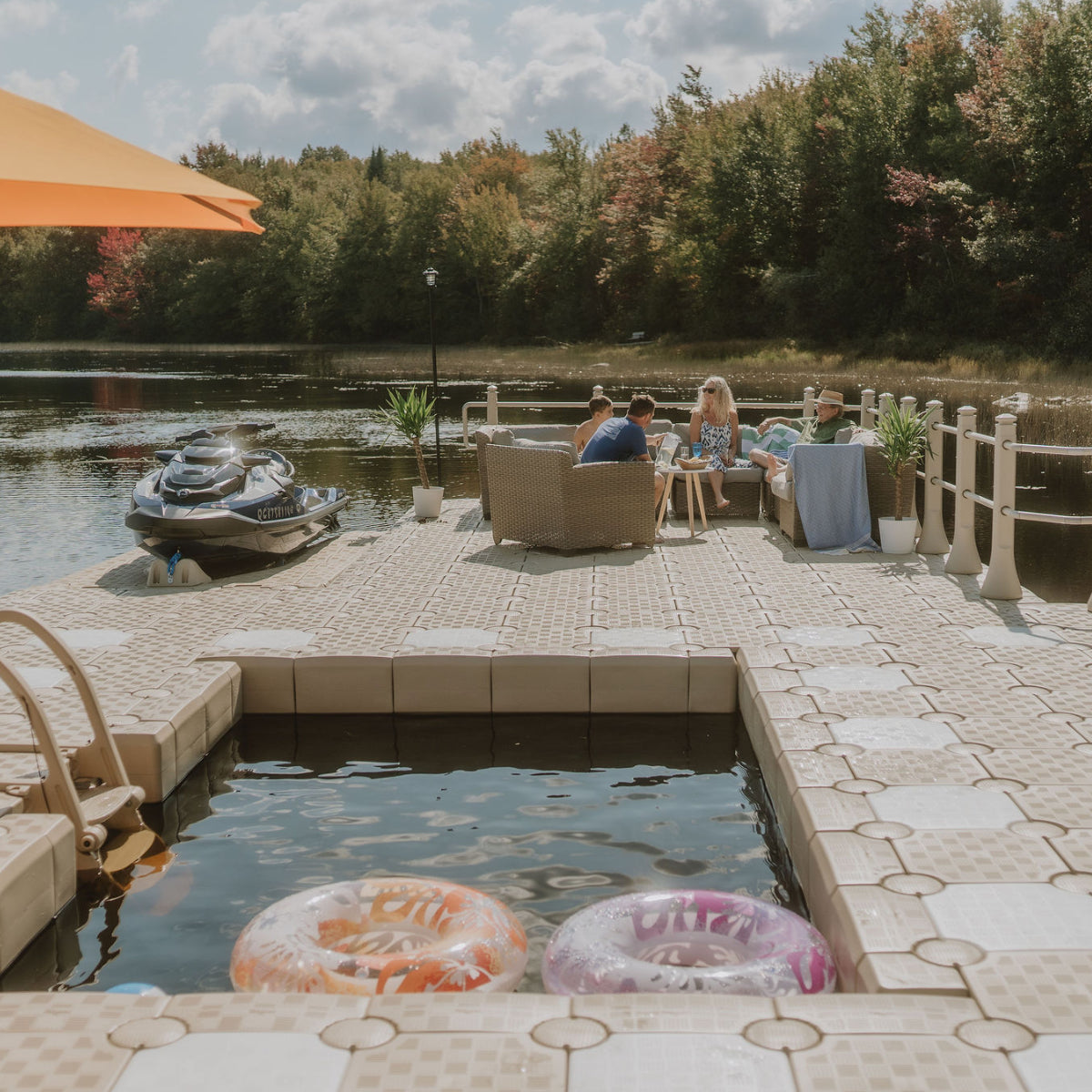Service Cube Tiles Series Service Cube - Durable Dock Tiles | Candock